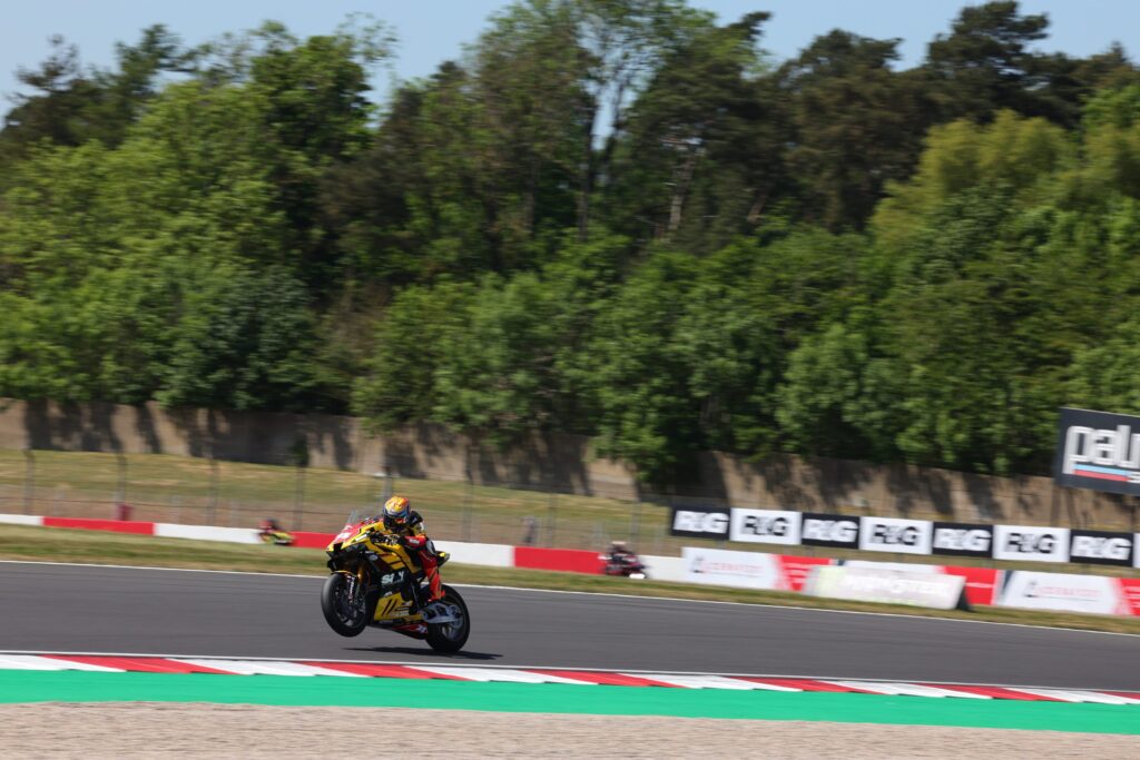 Round 02  British SuperbikesDonington Park16-17-18 May 2025