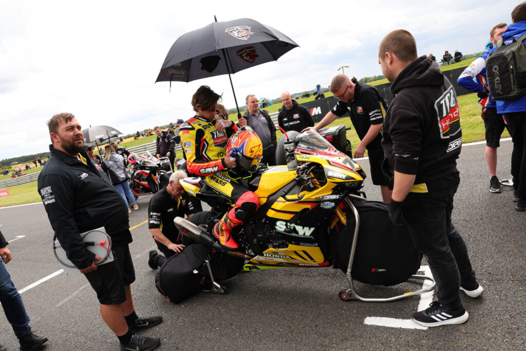 Round 05 British Superbike Championship

Snetterton Racing Circuit

5-6-7 July 2024