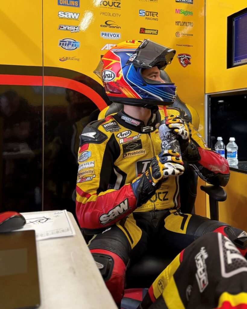 AFA12311-B444-4901-84C5-B5BFD159EE3E